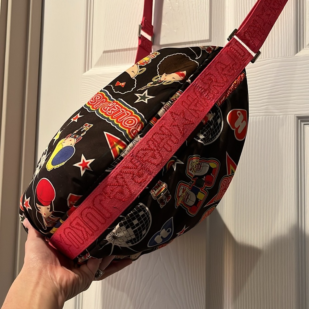 🦇TRADED🦇HARAJUKU LOVERS 90s Y2K Roller Disco Ball purse, Kawaii Japan Streetwear - Picture 10 of 16